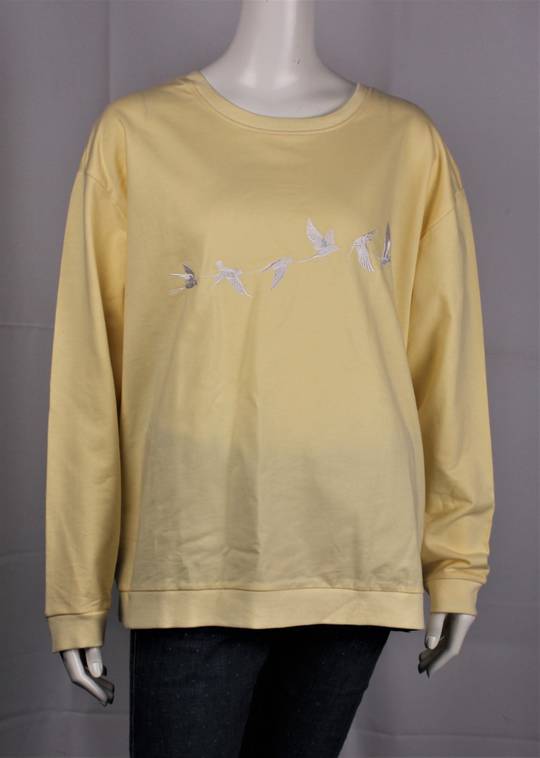Alice & Lily sweatshirt w embroidered swallows yellow STYLE : AL-SW/SS/YEL